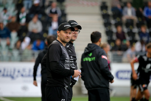- Deilig seier foran fansen!